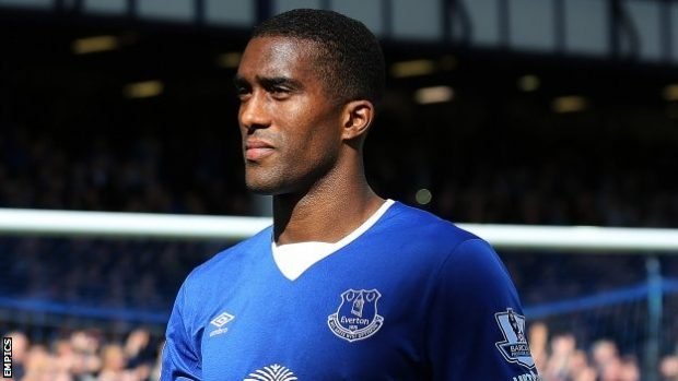 Sylvain Distin agrees deal with Bournemouth 1