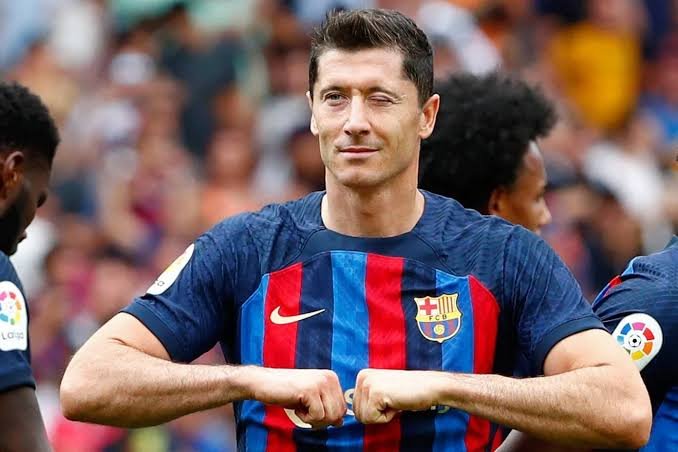 Robert Lewandowski (FC Barcelona) is one of the best football players right now!