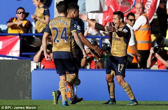 Five-star Arsenal see off Leicester 1