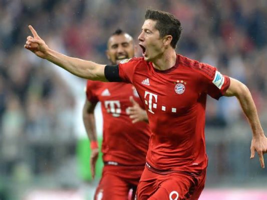 Jurgen Klopp hopeful over Robert Lewandowski 1