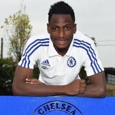 Schalke keen to sign Chelsea defender Baba Rahman permanently 1