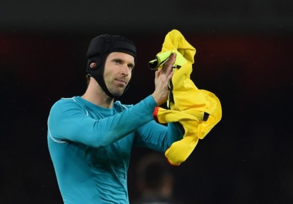 Petr Cech Defends His Ball Playing Skills 1
