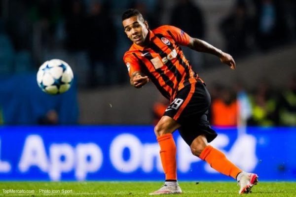 BREAKING: Alex Teixeira joins Jiangsu Suning for £38.4m 1