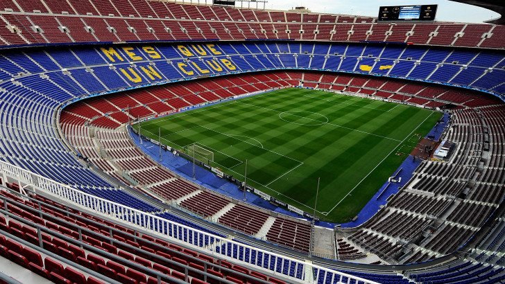 10 Biggest Football Stadiums In The World 1