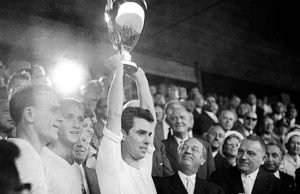 Real Madrid celebrate with the European Cup in 1959