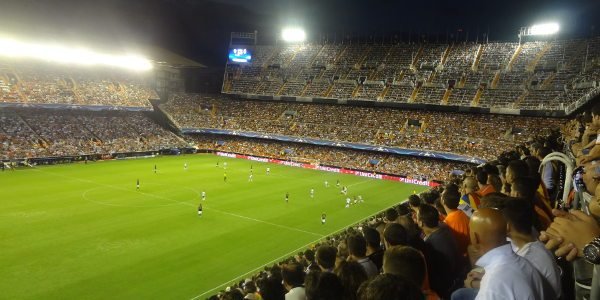 10 stadiums with the best atmosphere in football! 1