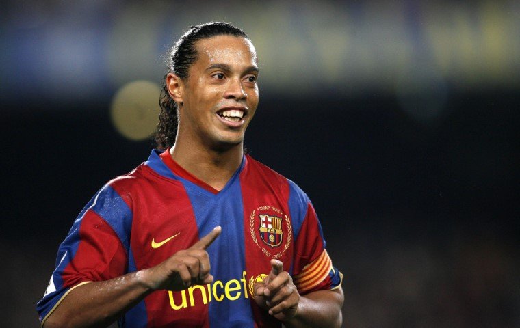 Best Champions League midfielders ever Ronaldinho 