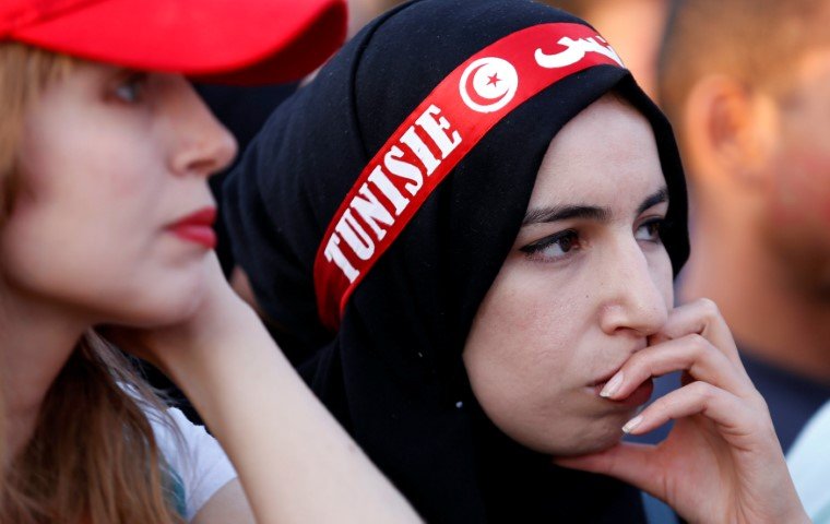 Images, Pictures and Photos of Beautiful, Sexy and Hot Tunisian girls - Tunisia Female Fans in World Cup 2022