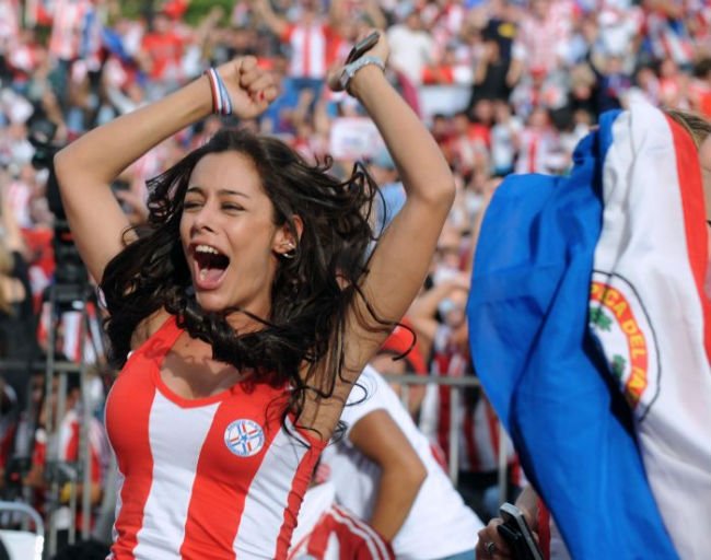 Top hottest fans World Cup 2014-2018 Paraguay hot female fans