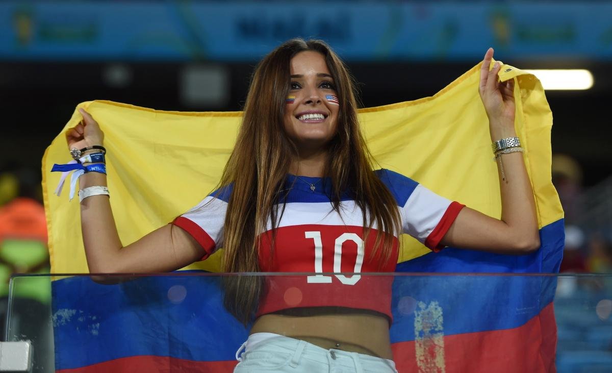 Photos of hot female fans in World Cup 2018 Colombia