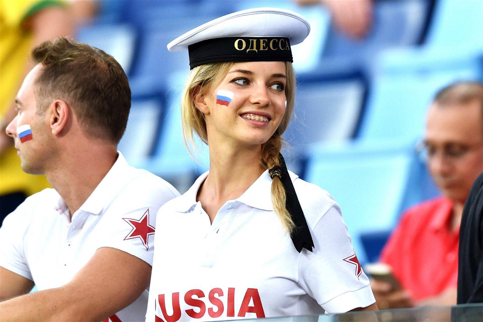 hottest Russia fans World Cup 2014-2018- Beautiful Russian female football fans