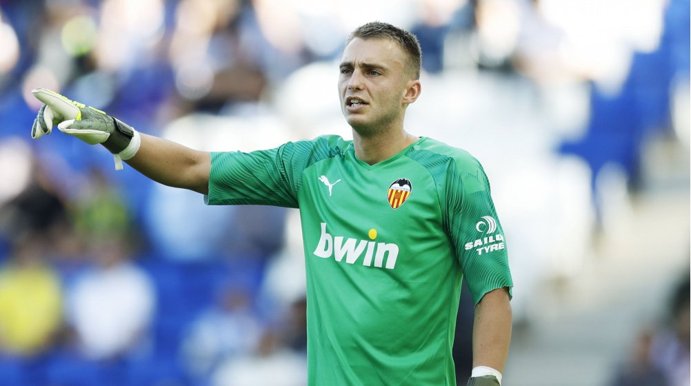 Jasper Cillessen (Barcelona to Valencia) - €35m in 2019-20: Most Expensive Goalkeepers