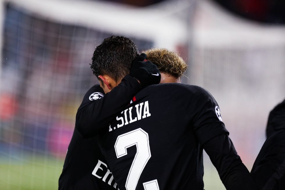 Silva wants Neymar to stay in Paris