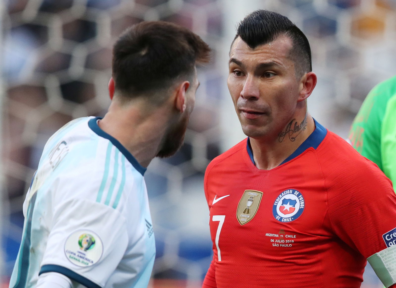 OFFICIAL: Gary Medel joins Bologna 1