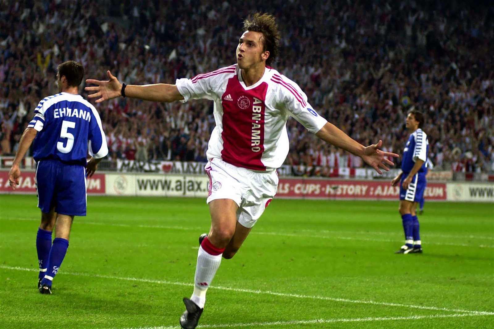 Top 10 Ibrahimovic goals for Ajax 4
