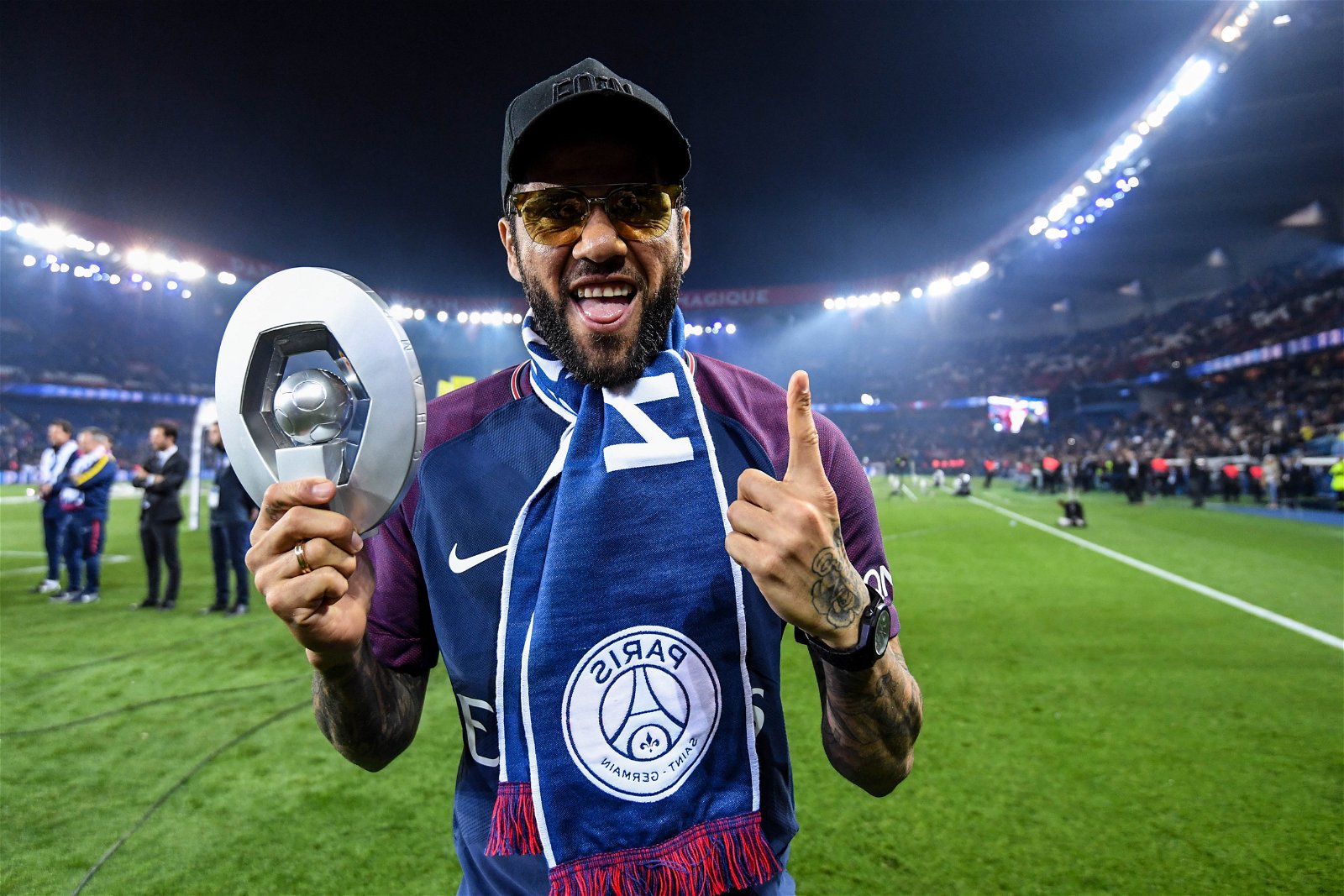 Why Dani Alves turned down Barcelona & Juventus this summer 1