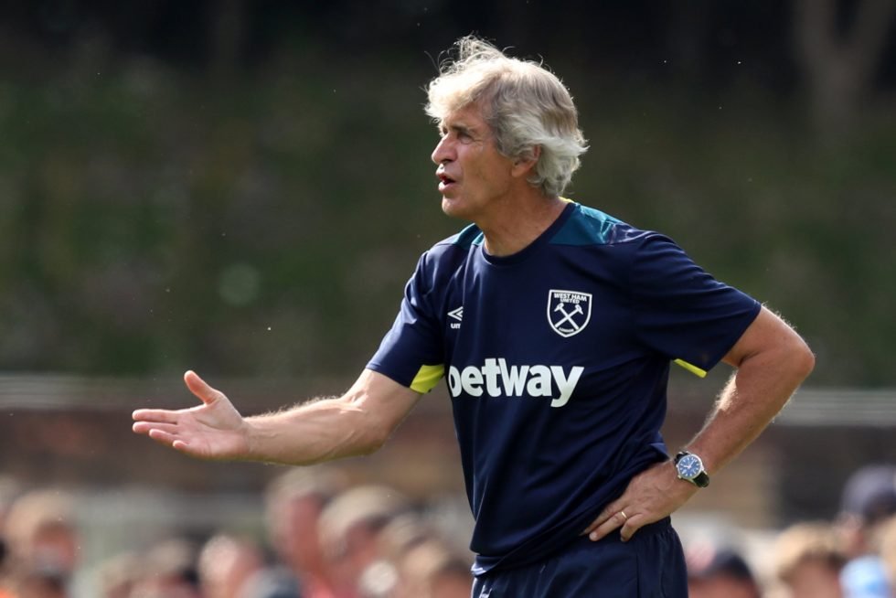 West Ham sack coach Manuel Pellegrini following Leicester City defeat