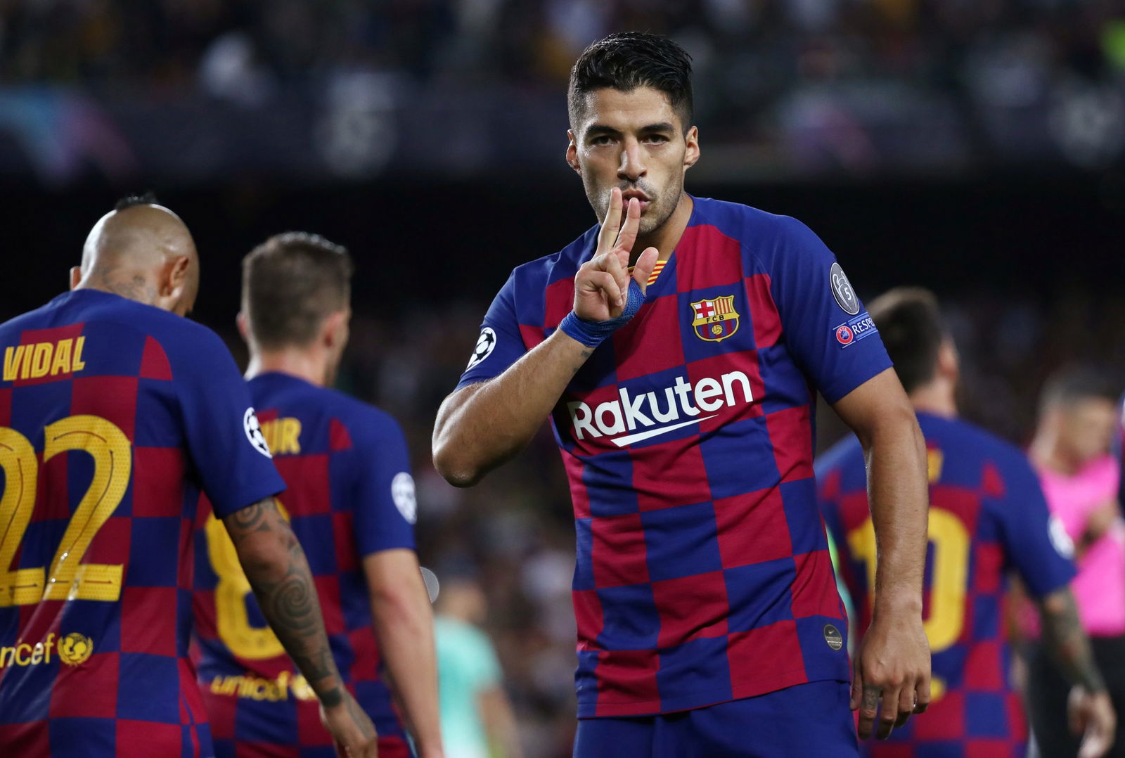 Luis Suarez Net Worth 2020 how much is Suarez worth?