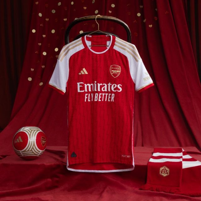 Arsenal 23-24 home kit
