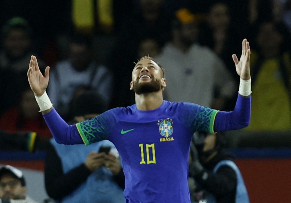 Brazil's Neymar issues statement after sustaining ankle injury