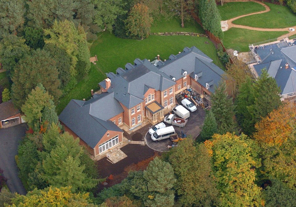 Wayne Rooney - £17.83 million: Most Expensive Homes Of Football Stars!