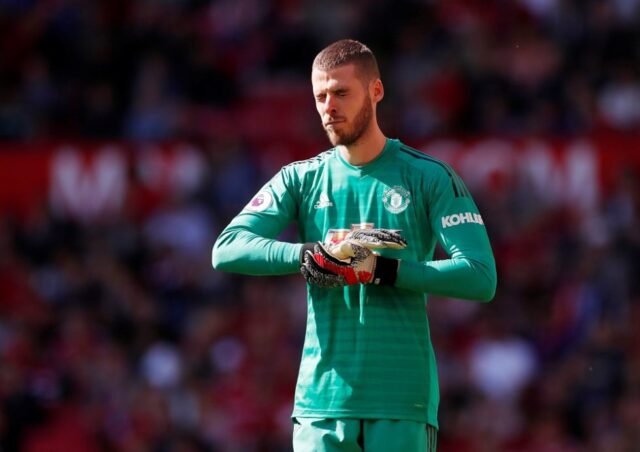 Newcastle weighing up a move for former United goalkeeper David de Gea