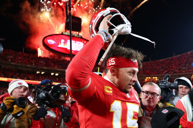 Who is playing in the Super Bowl 2025? Super Bowl LIX teams!