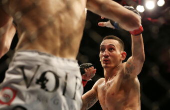 Who won the $300,000 bonus at UFC 300? Who won the $300000 bonus at UFC 300?